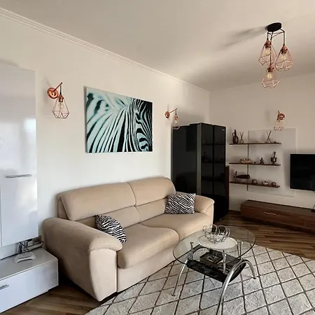 Luxury Rest Dolphin Club Daire Sunny Beach